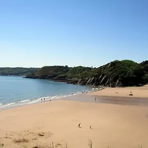 caswell-holiday-cottage-gower-close-to-mumbles.cardiffhotelswales.com/